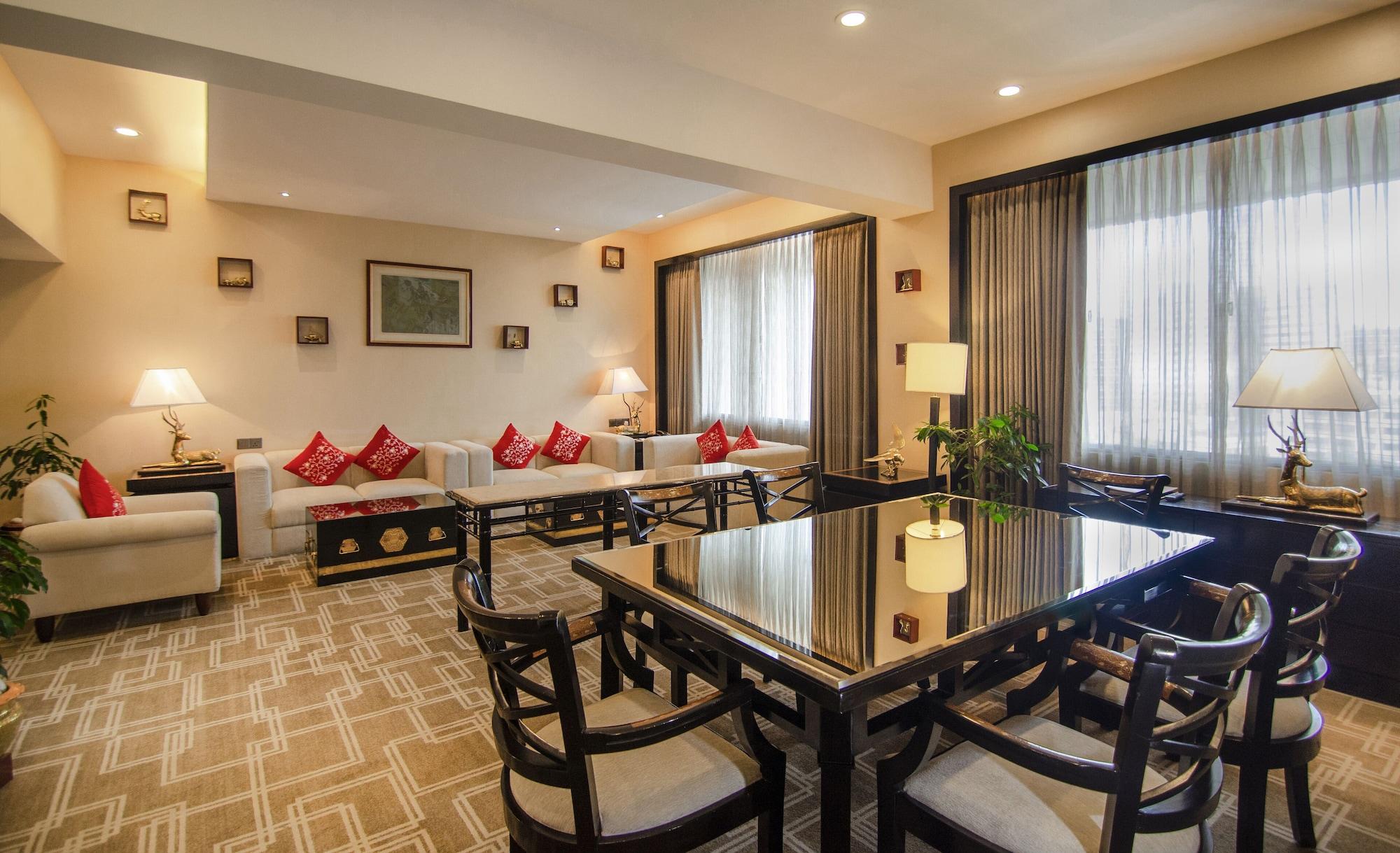 Отель Pan Pacific Sonargaon Дакка Экстерьер фото